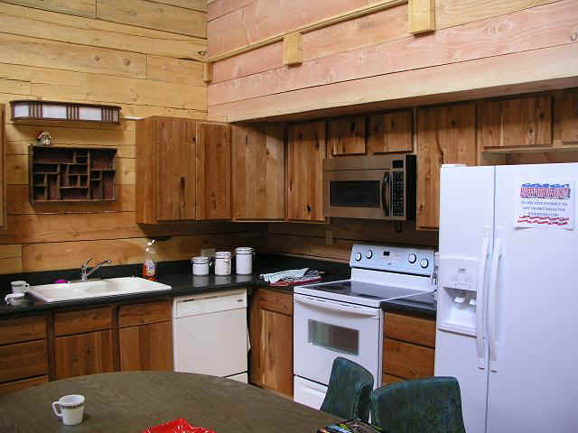 cabin27_kit.JPG (59327 bytes)