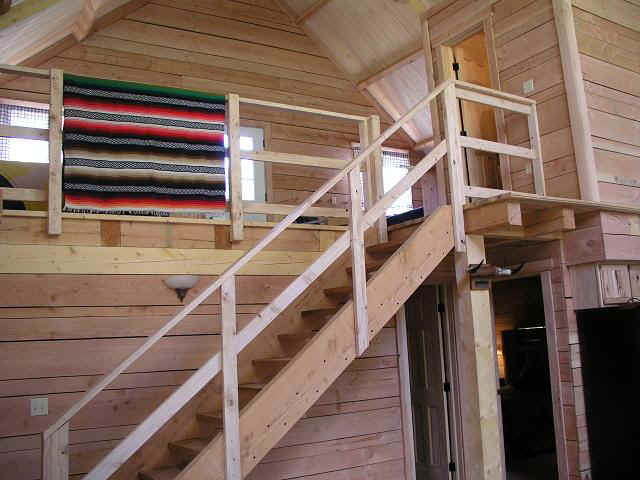 cabin35-stair.JPG (64227 bytes)